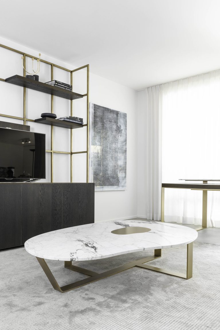 ONYX SALONTAFEL - Laag, rustig en doordacht